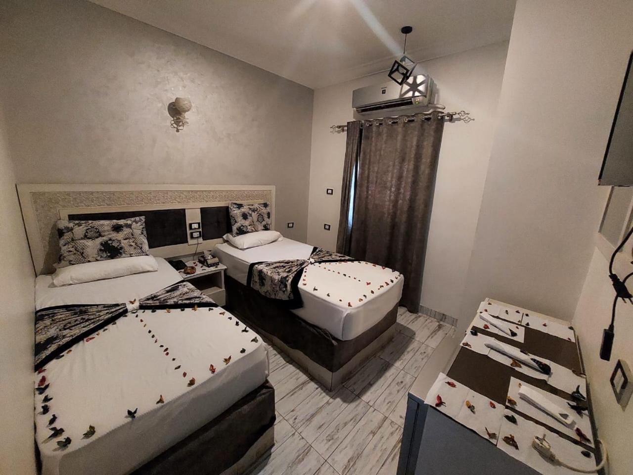 Al Amir Palace Hotel Sohag Esterno foto